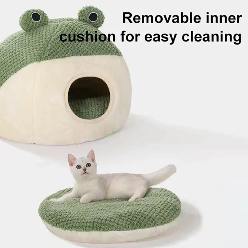 BPEDTCN Plush Frog Shape Cat House Nesting Bed For Cats